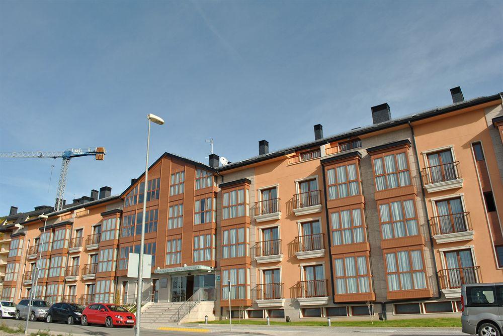 Apartahotel & Spa Jacetania Jaca Exteriér fotografie